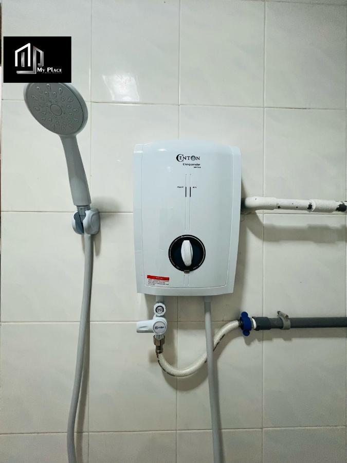 2 Storey 5Br 16Pax Semabok Taman Cheng Ho, 3 By Myplace Malacca Eksteriør billede