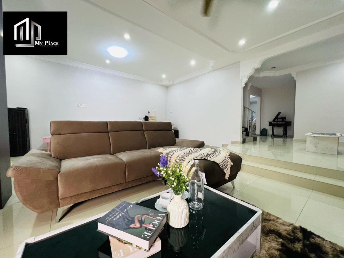 2 Storey 5Br 16Pax Semabok Taman Cheng Ho, 3 By Myplace Malacca Eksteriør billede