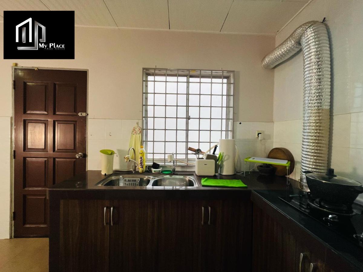 2 Storey 5Br 16Pax Semabok Taman Cheng Ho, 3 By Myplace Malacca Eksteriør billede