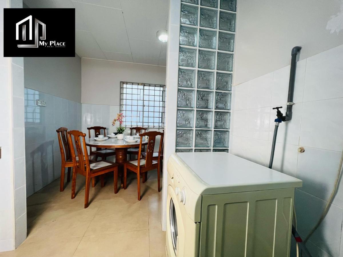 2 Storey 5Br 16Pax Semabok Taman Cheng Ho, 3 By Myplace Malacca Eksteriør billede