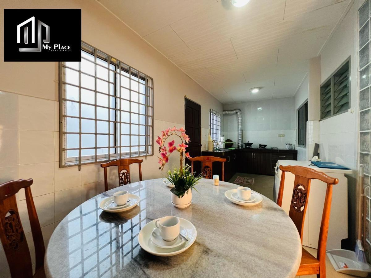 2 Storey 5Br 16Pax Semabok Taman Cheng Ho, 3 By Myplace Malacca Eksteriør billede